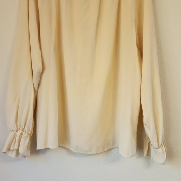 Josephine Chaus Ivory 100% Silk Scoop Neck Blouse Flutter Sz 18 Semi Sheer - Picture 12 of 14